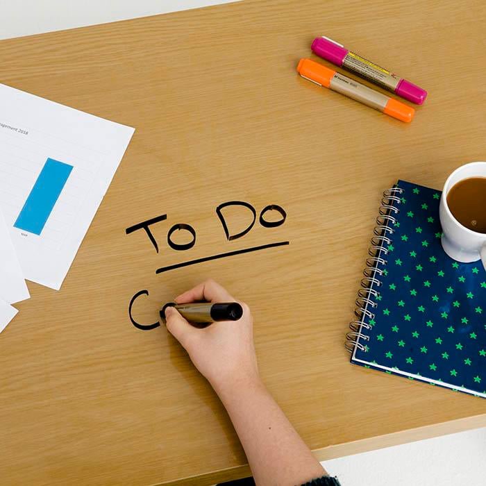 צבע לוח צחיק לעומת צבע לוח גיר - בחירה נכונה צבע לוח צחיק לעומת צבע לוח גיר - בחירה נכונה